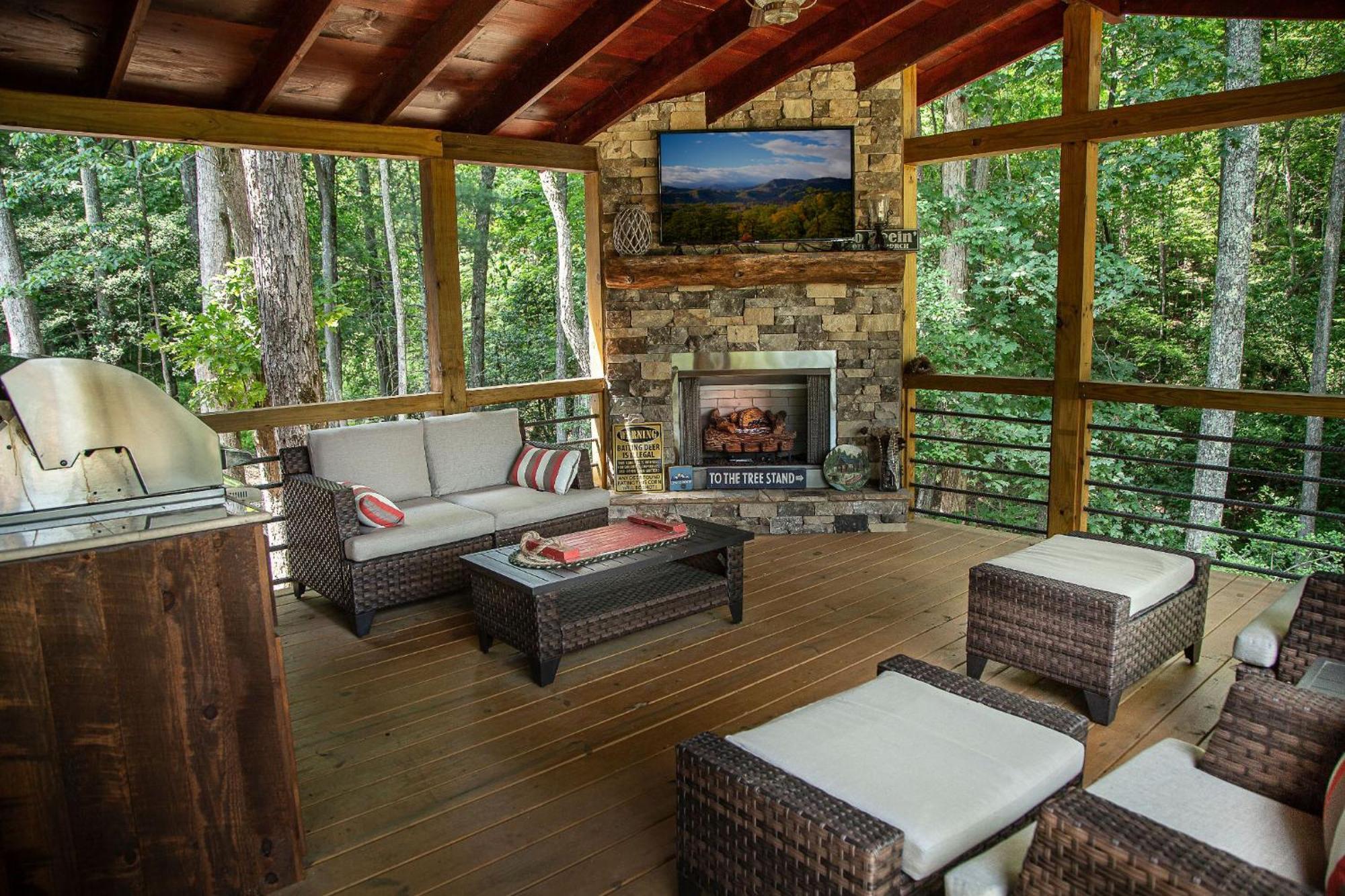 Adore The Smores Rustic Mountain Charm Outdoor Spaces And A Cozy Hot Tub Blue Ridge Exterior foto